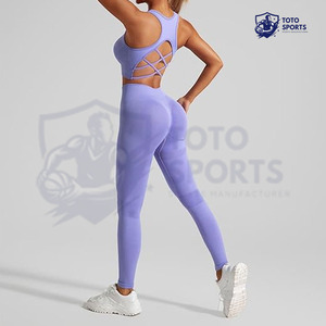 Ensemble de yoga et fitness respirant pour femmes, tendance, confortable, en tissu doux et mince, idéal pour la course à pied et le fitness des adultes. - Product Image 5