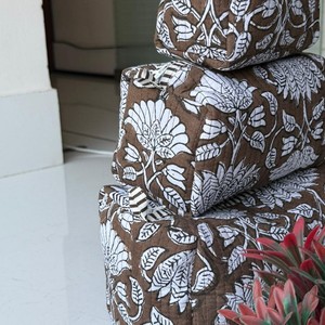 Royal Fair Custom Printing Pattern Quilted Cotton Cosmetic Bag Floral Cosmetic <b>Toiletry</b> Bags <b>Storage</b> Portable Beauty Makeup Bags - Product Image 2