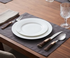 Juego de Cubiertos de Estilo Moderno con Mango de Asta de Ciervo, Cuchillo, Tenedor y Cuchara de Acero Inoxidable Duradero para Camping - Product Image 5