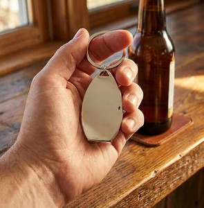 Abridor de Botellas de Hierro Fundido Estilo Rústico para Bebidas - Product Image 5