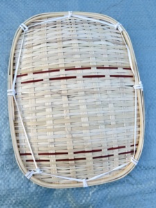 Juego de 4 bandejas ovaladas rectangulares hechas a mano en Vietnam para servir té, aperitivos, pasteles de bambú, 23 cm, acabado natural, redondas para nueces - Product Image 4