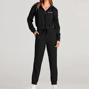 Ensemble de sweat-shirts courts pour femmes de qualité supérieure, confortables, style décontracté d'hiver, survêtement court en coton pour femmes - Product Image 6