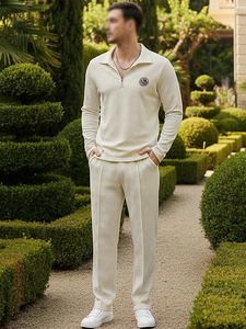 Ensemble de survêtement unisexe moderne de qualité supérieure, respirant, 2 pièces, avec polo à manches longues et pantalon de jogging, pour un style décontracté et confortable. - Product Image 6