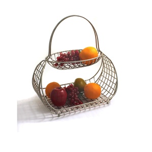 Panier à fruits en métal noir fini, avec cadre décoratif robuste, idéal pour le rangement et la présentation - Product Image 6