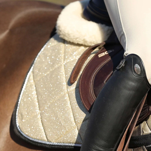 Juego de almohadillas de silla de montar personalizadas al por mayor, nuevas, ligeras y duraderas, de seda, para doma clásica. - Product Image 4