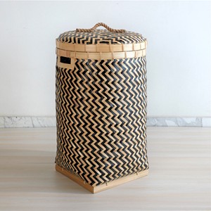 Cestas decorativas de bambú con asa, hechas a mano, para ropa, lavandería, a bajo costo. - Product Image 1