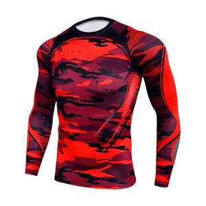 Maillot de compression sublimé rouge et noir à manches longues pour la performance athlétique, en tissu sport respirant et extensible - Product Image 3