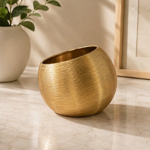 Pots de fleurs ronds de design luxueux avec support doré pour la décoration de la maison, du salon, des plantes d'intérieur et d'extérieur, et pour l'utilisation en jardin. - Product Image 1