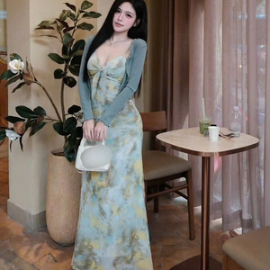 Ensemble deux pièces tendance pour femme : jupe fleurie sans manches, longueur complète, coupe ajustée décontractée, lavable, en coton de soie écologique - Product Image 6