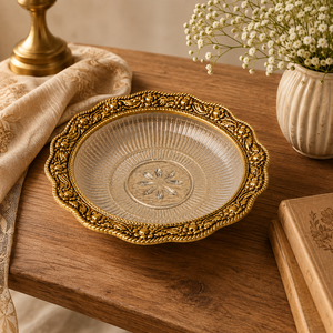 Assiette décorative en métal doré gravé de luxe avec centre en verre |   Plateau de service rond écologique pour la décoration de la maison et les cadeaux - Product Image 6