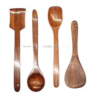 TimelessWood Ensemble d'outils de cuisine classique 5 pièces Ustensiles en bois de mangue faits à la main pour remuer le service-Essentiels de cuisine essentiels - Product Image 4