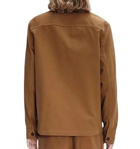 แจ็คเก็ตยีนส์คุณภาพสูงสำหรับผู้ชาย ปี 2026 ทนทาน สไตล์วินเทจ ระบายอากาศได้ดี กันลม หนา เหมาะสำหรับฤดูหนาว แต่งปกปักลาย  บุด้วยผ้าฝ้าย - Product Image 4