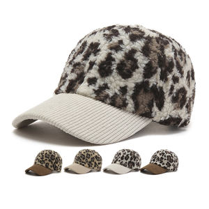 หมวกเบสบอลทรงหางม้าสำหรับผู้หญิง ผ้าตาข่ายระบายอากาศ แห้งเร็ว สำหรับฤดูร้อน  ทนทาน ใช้ได้กับกีฬา  ทรง 5 ชิ้น  ผ้าทวิลล์ - Product Image 1