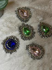 สร้อยคอชุบทองแบบอัฟกันคูชี ประดับด้วยพลอยสีชมพูและลูกปัดสีแดงเลือดนก สไตล์โบราณแบบชนเผ่า - Product Image 3