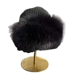 Bonnet d'hiver chaud en tricot, couleur unie, style hip hop, bonnet de ski pour hommes et femmes, bonnet élastique doux pour les voyages à la plage. - Product Image 5