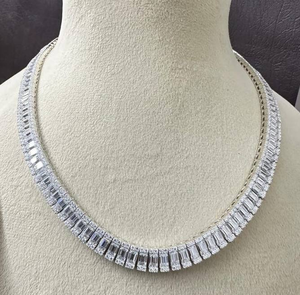Collar de tenis de moissanita con corte baguette, estilo diamante en oro blanco, joyería de lujo llamativa para mujer y hombre - Product Image 1