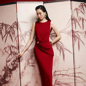 Robe longue moulante bordeaux sexy de marque locale, élégante robe rouge puissante, OEM ODM, prête à être expédiée - Product Image 1