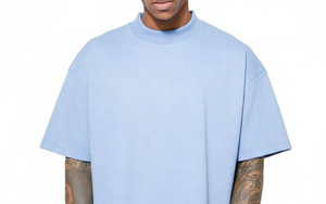 T-shirt Homme Uni Tricoté Lourd 300 GSM 100% Coton Coupe Oversize Épaules Tombantes Col Mock Rib Streetwear Vierge Vente en Gros - Product Image 3