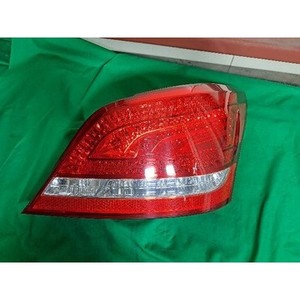 Luz Trasera Derecha Usada Equus 924023N000 - Product Image 1