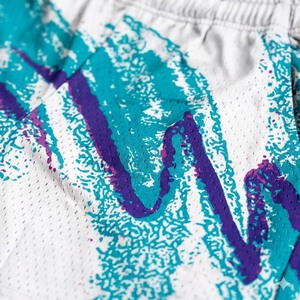 Shorts en maille double couche 100 % polyester, respirants, à séchage rapide, imprimés par sublimation, motif floral tendance, personnalisables, faible MOQ, vente en gros - Product Image 3