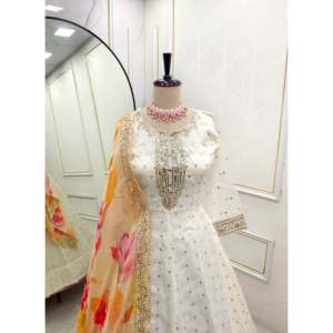 Hermoso vestido de Organza Anarkali con Dupatta Modest Party Wear Pent Set - Product Image 2