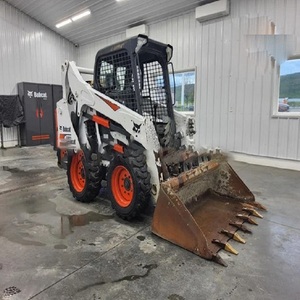 Cargadora Compacta S570 2018 con Cabina Cerrada, Máquina de Construcción de Alto Rendimiento - Product Image 1