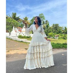Vestido de Novia Moderno de Algodón, Estilo Princesa, Manga Larga, para Embarazadas, con Volantes, Largo hasta el Suelo, Ecológico, Casual, con Cuello en V y Espalda Descubierta - Product Image 6