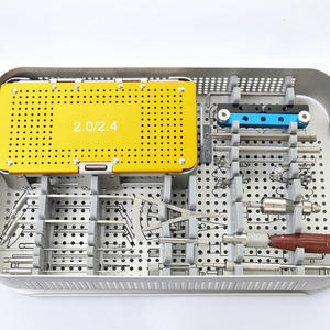 ชุดเครื่องมือ TPLO 2.0/2.4 2.7/3.5 รุ่น DC-PK-0055 สำหรับสัตว์เลี้ยง แผ่นล็อคแบบบีบอัดสำหรับการผ่าตัดกระดูกสัตว์ ทำจากเหล็กกล้าไร้สนิม - Product Image 5