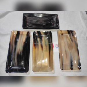 Plateau de service carré fait main en corne de buffle naturelle, plat de service haut de gamme pour salades, collations, fruits, dîner, vaisselle attrayante - Product Image 1