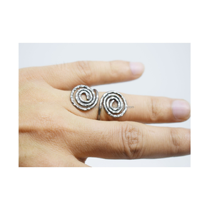 Anillo de plata de latón con forma redonda para mujer, anillo Chapado en plata, anillo de moda para mujer - Product Image 1