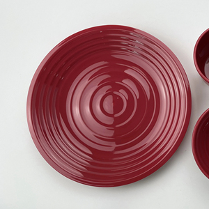 [Directo de Fábrica] Resina PGT resistente fabricada en Taiwán. Cubertería y platos duraderos y elegantes - Rojo Clásico - Product Image 1