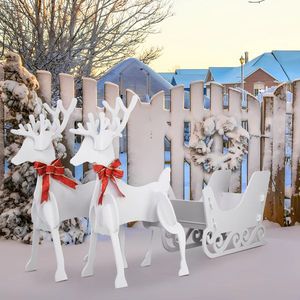 Traînes de rennes en PVC blanc pour décorations de Noël avec détails de cerf - Product Image 6