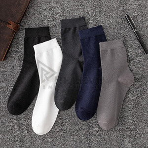 New Men's Casual Spandex/Nylon Sports <b>Socks</b> Low-top Solid Color <b>Breathable</b> Non-slip Short Eco-Friendly Jacquard Winter Support - Product Image 2