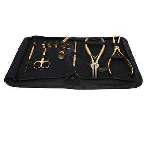 Kit d'outils tout-en-un pour extensions de cheveux, comprenant des pinces pour extensions adhésives, un applicateur de micro-anneaux, un crochet de traction, des ciseaux à découper le fil. - Product Image 1