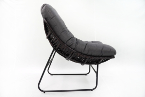 Silla de Patio Moderna de Mimbre para Exteriores con Cojín de Tela Resistente al Agua - Product Image 4