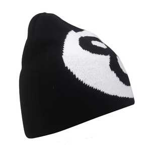 Gorro Negro de Alta Calidad con Estrella Gris Personalizada y Bordado Blanco con Firma, Unisex, Casual, para Invierno - Product Image 4