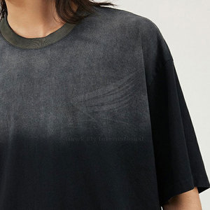 Camiseta con Efecto Desgastado por el Sol, Calidad Premium, Nuevo Diseño, 100% Algodón, Logotipo Personalizado, Transpirable, Informal para Hombre, Hecho en Pakistán - Product Image 4