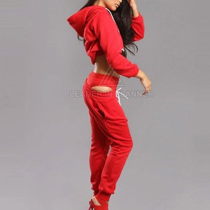 ชุดวอร์มครอปท็อปมีฮู้ดสำหรับผู้หญิง แบบลำลอง สีพื้น ผ้าฝ้าย 100% รับผลิตตามแบบ (OEM) ขนาดตามสั่ง ขายดีที่สุด - Product Image 5