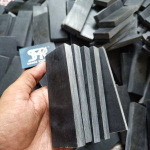 Escamas de cuerno de búfalo de alta calidad, placas de acabado brillante para hacer mango de cuchillo personalizado, suministro de artesanía de textura única al por mayor - Product Image 4