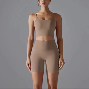 Ensemble de yoga 2 pièces sans coutures pour femme, taille haute, crop top et short, couleur unie, dos nageur, col rond, sans manches, en spandex, séchage rapide - Product Image 3