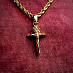 Collier avec pendentif croix plaqué or, chaîne en corde, Jésus-Christ, religieux, chrétien, bijoux unisexes, cadeau - Product Image 1