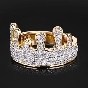 Anillo de Corona con Diamantes Simulados en Plata de Ley 925 con Baño de Rodio, Estilo Clásico Unisex para Uso Diario y Regalos de Boda - Product Image 2