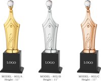 Trophée en métal avec pointe de stylo en cristal et base en bois noir, plaqué or, argent ou rose, 11 pouces