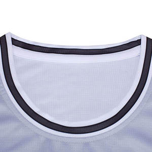 Ensemble de maillot de basket unisexe dégradé, débardeur sans manches et short, anti-humidité, respirant, 100 % polyester, transfert thermique - Product Image 4
