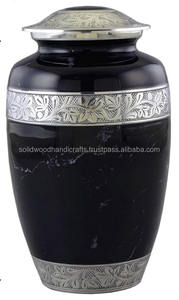 Urnes funéraires décoratives en laiton, faites à la main, pour hommes et femmes. - Product Image 5