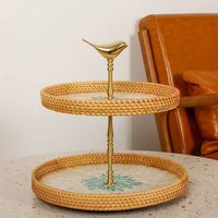 Plateau de service en rotin à deux niveaux avec motif floral et oiseau doré, support décoratif pour collations, fruits, gâteaux, décoration de table basse