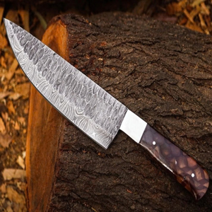 Couteau de chef à motif damas argenté avec manche en bois brun foncé, lame large et tranchante, couteau de cuisine pour la viande - Product Image 5
