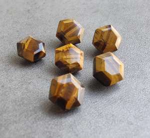 Pierre précieuse naturelle œil de tigre, forme hexagonale, taille facetée, calibrée, pour bijoux - Product Image 6