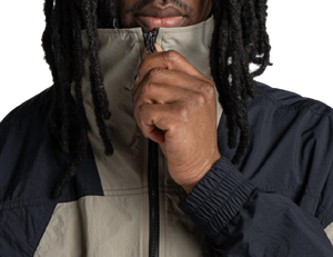 Hot Sale Breathable Outdoor Zipper Windbreaker Jacket Custom Logo Nylon Hiking Jacket For Men - Product Image 5