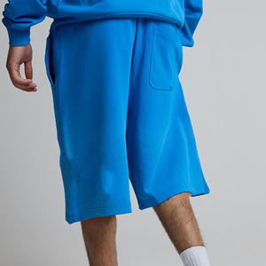 Fabricants de vêtements sur mesure en gros – Bermuda décontracté uni en polyester/coton respirant et éco-responsable pour hommes avec taille élastique - Product Image 5